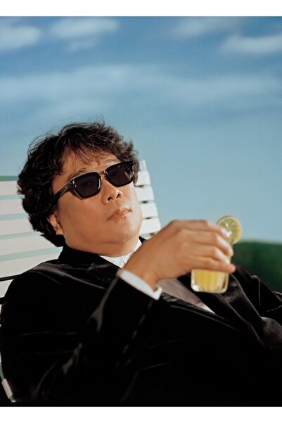 Universal Μπονγκ Τζουν Χο που πίνει λεμονάδα - Ξύλινη διακοσμητική αφίσα τέχνης