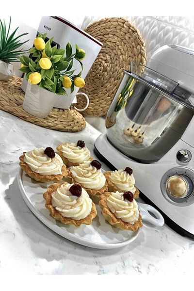 KÜÇÜK EW 12-Piece Metal Stainless Cake and Cookie Mold (12 Pieces)