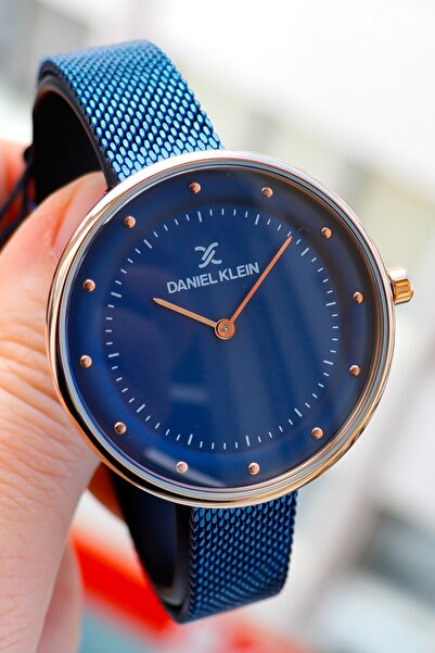 Daniel Klein Women's Wristwatch - Stylish and Modern Design