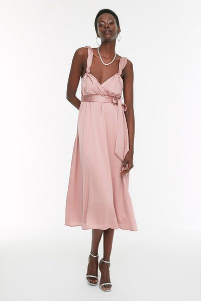 Trendyol Collection Βραδινό φόρεμα με ζώνη αποξηραμένο τριαντάφυλλο A-Cut - TPRSS19BB0283