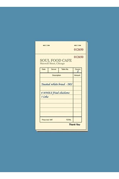 Universal Τέσσερα τηγανητά κοτόπουλα και μία ξύλινη διακοσμητική αφίσα με εικ...