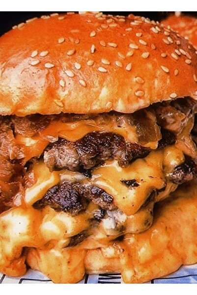 Universal Χάμπουργκερ με διπλό μοσχαρίσιο κρέας και τυρί στη σχάρα: Ξύλινη δι...