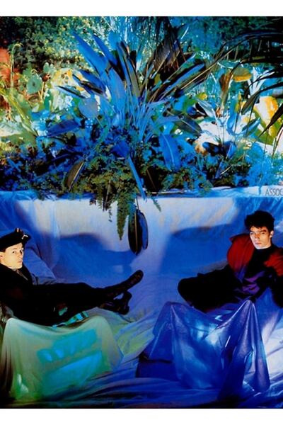 Universal Poster decorativ din lemn cu design  "Associates Squeaking Table "