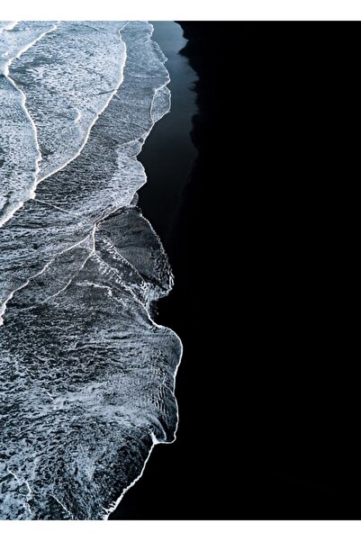 Universal Μινιμαλιστικά κύματα και παραλία με μαύρη άμμο στην Ισλανδία - Ξύλι...