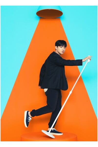 Universal Διακοσμητική Ξύλινη Αφίσα Jungkook Tablo Κωδικός5258