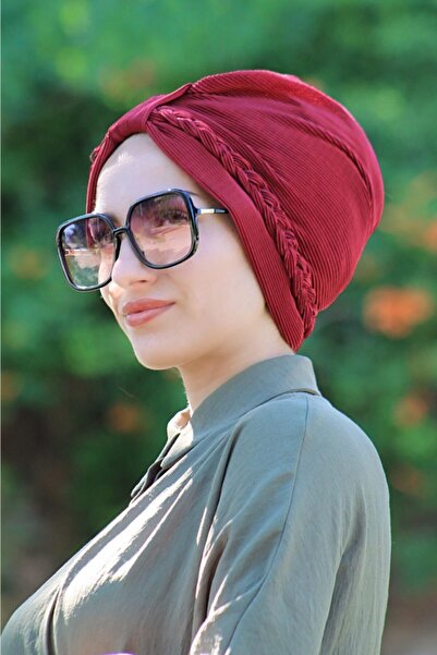 Sahra Şal Dünyası Плісирована практична шапочка бордового кольору