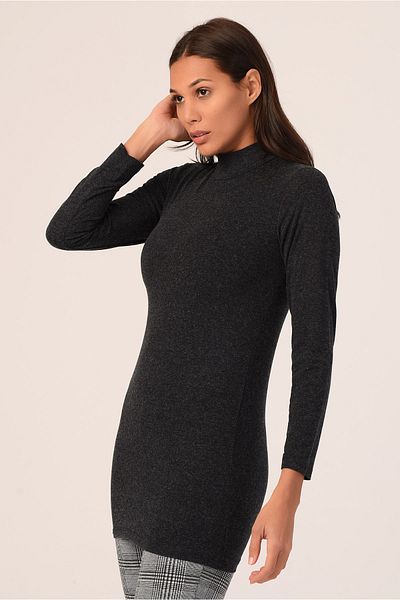DISENTIS MODEST Corp lung din viscoză neagră - Design pe jumătate din lână de pescar, cu gât