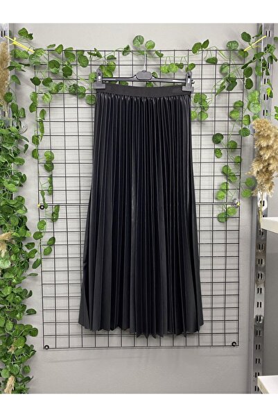 EFNAN Fusta lungă plisată căptușită cu aspect de piele neagră pentru femei