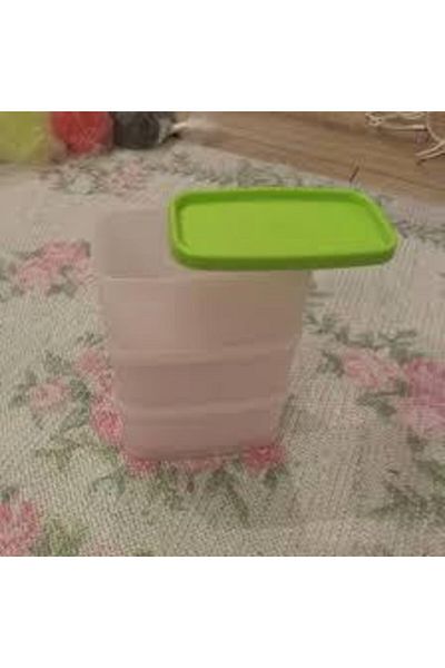 Tupperware Trick Detailed Tower