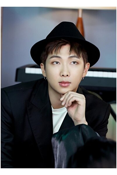 Universal Tablou Namjoon Poster decorativ din lemn Cod5449