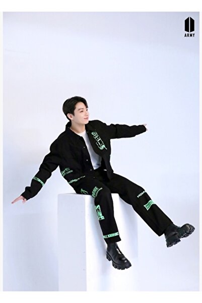 Universal Jk / Jungkook Ξύλινη Αφίσα με Μπλε Μαλλιά, Διακοσμητικό Κωδικός2157