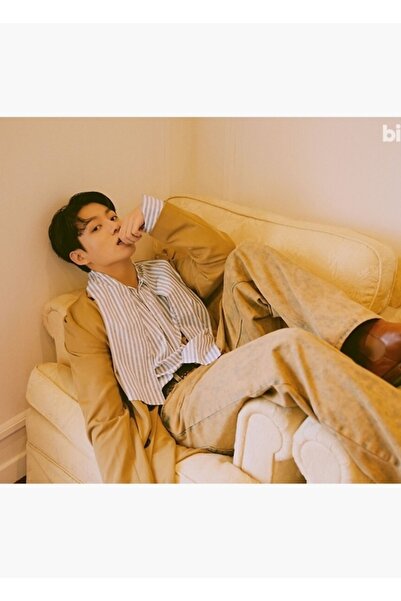 Universal Διακοσμητική ξύλινη αφίσα Jungkook Billboard Tablo με κωδικό 2875