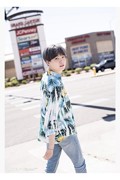 Universal Bts Suga Billboard Slika Drveni Poster Dekorativni Kod3281