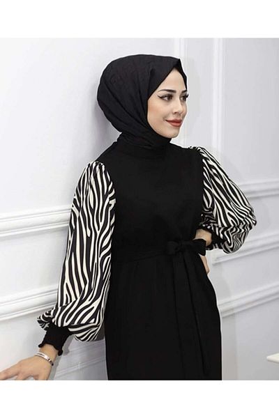 VOLT CLOTHİNG Langes Hijab-Kleid mit Ballonärmeln und Zebramuster - Schwarz