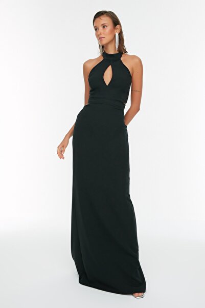 Trendyol Collection Μαύρο βραδινό φόρεμα με λεπτομέρεια στη μέση TPRSS22AE0052