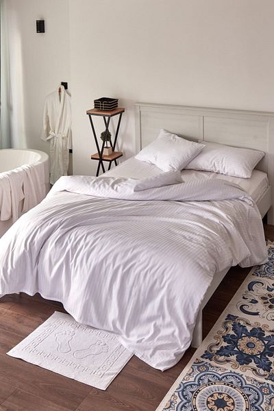 istanbul towel Double Luxury Hotel Bed Sheet (83 Wires)