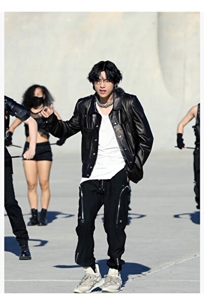 Universal V Kim Taehyung Concept Πίνακας Ξύλινη Αφίσα Διακοσμητική σε Ξύλο Ko...