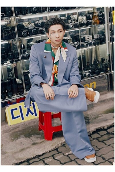 Universal Tablou Namjoon Poster decorativ din lemn Cod5451