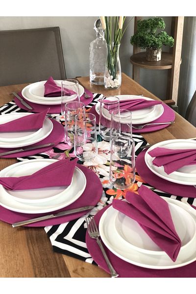 desen izmir American Serve, Lily 6 Plates, 6 Napkins and Runner