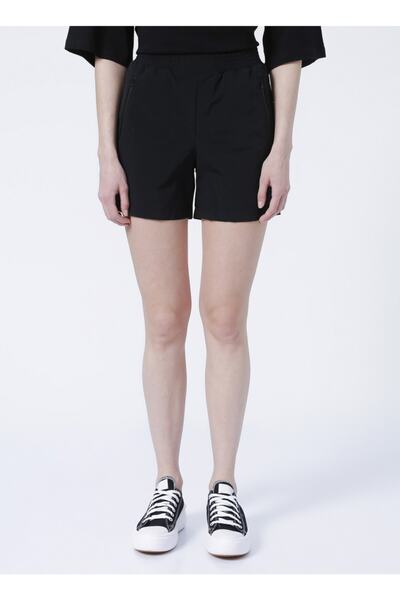 Black On Black Lastikli Standart Kalıpdüz Siyah Kadın Şort - K-rayon