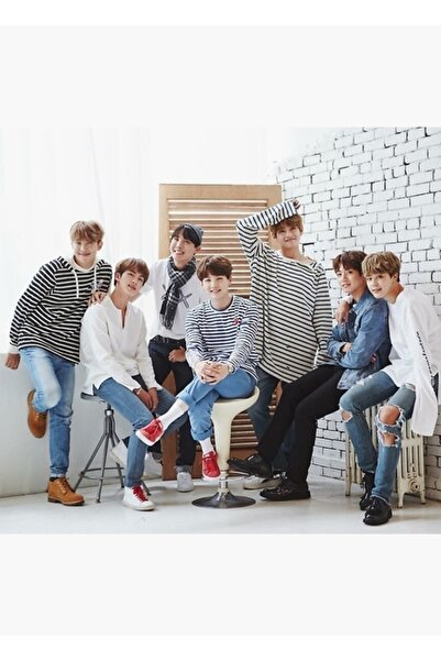 Universal Poster decorativ din lemn Bts Group Code5079