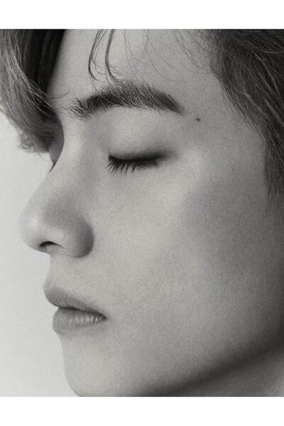 Universal Taehyung X Esquire Ξύλινη Διακοσμητική Αφίσα Κωδικός2878