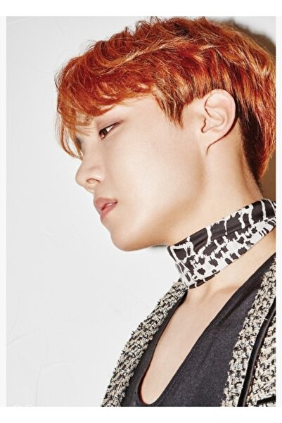 Universal Bangtan Boys - Jhope Ξύλινη Αφίσα Τραπεζιού Διακοσμητική Κωδικός2622