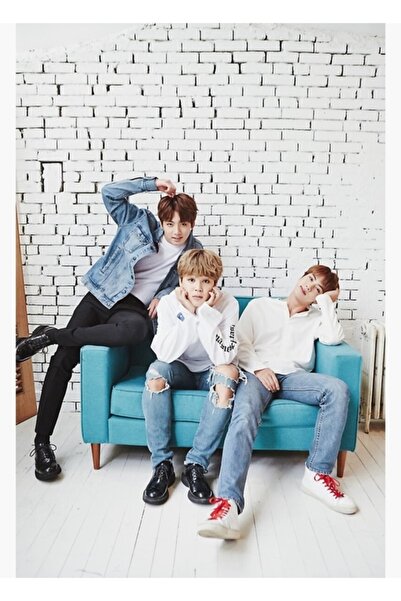 Universal Τζιμίν Τζούνγκουκ Τζιν BTS Ξύλινη Αφίσα Τραπεζιού Διακοσμητική Κωδι...