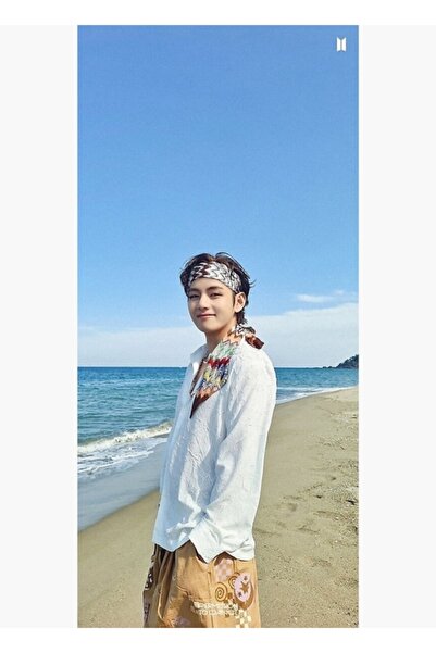 Universal Poster decorativ din lemn cu tablou Bts V Kim Taehyung Cod2971
