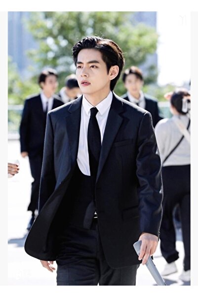 Universal Kim Taehyung (v) Mapa BTS Poster din lemn decorativ Cod1823