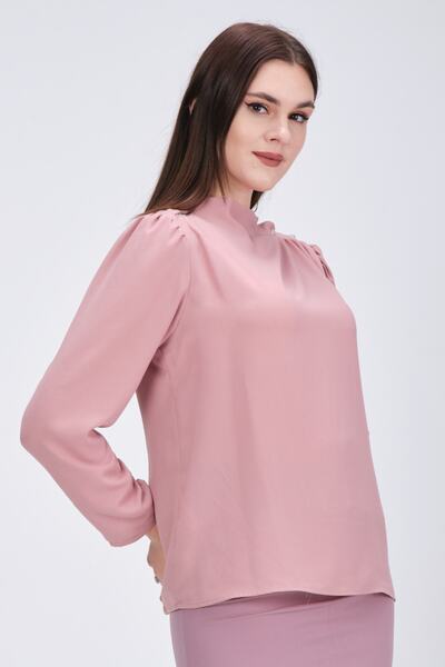 Shahiqa Omuzu Pileli Aksesuarlı Bluz