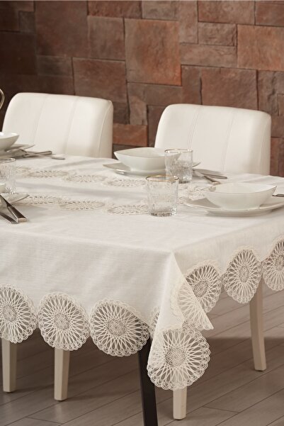 Dantel's مفرش طاولة برباط كوبية