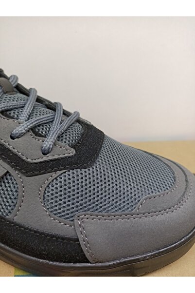 DUNLOP Ultra Hafif Hafızalı Tabanlı Füme Siyah