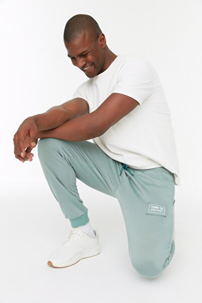 Trendyol Collection Ανδρικό λαστιχένιο πόδι με κανονική εφαρμογή TMNSS22EA00005