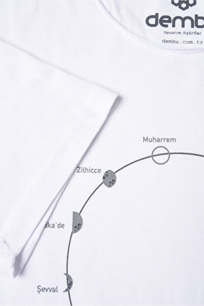 Dembu Hicri Takvim Tasarım Pamuk Beyaz T-shirt