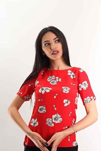 Blues Outlet Red Floral Print Women's Blouse - Short Sleeve