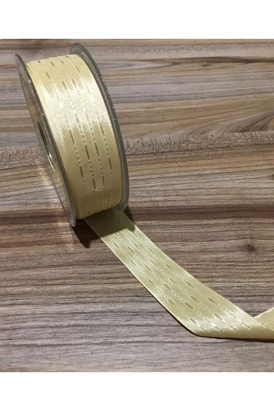 Majestik Κορδέλα με κορδόνια. 25 χιλιοστά. 5 μέτρα. Χρώμα Νο:108.