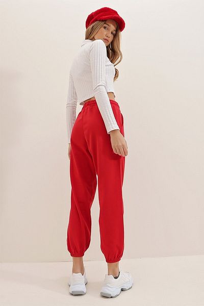 PLA STORE Red Sweatpants