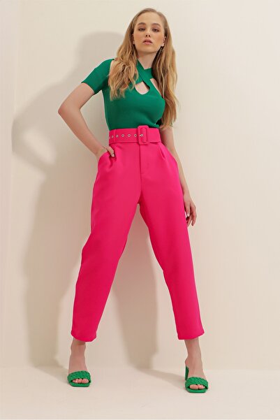 Trend Alaçatı Stili Γυναικείο φούξια παντελόνι με διπλή τσέπη με πλισέ μέση ζώνη ίσια εφαρμογή ALC-X8177