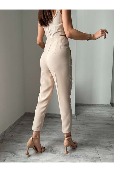ESRAHELVACI Stone Collared Carrot Trousers