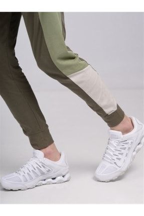 Nike reax bianche on sale