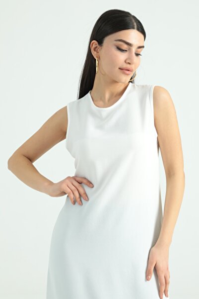 ModaPlaza Жіноча в'язана майка - модель 21416