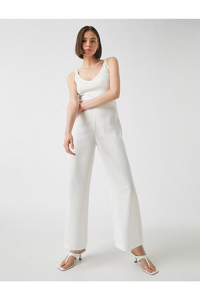 Koton Hose mit ausgestelltem Bein