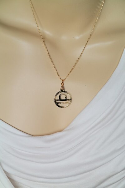 maycollection قلادة سلسلة ذهبية بمقياس إيبوكسي من الذهب الأسود