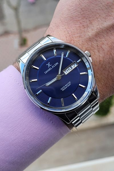 Daniel Klein Navy Blue Silver Color Men's Wristwatch