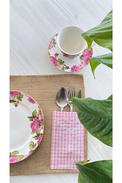 White Alamode Gingham Pink Jut Placemat