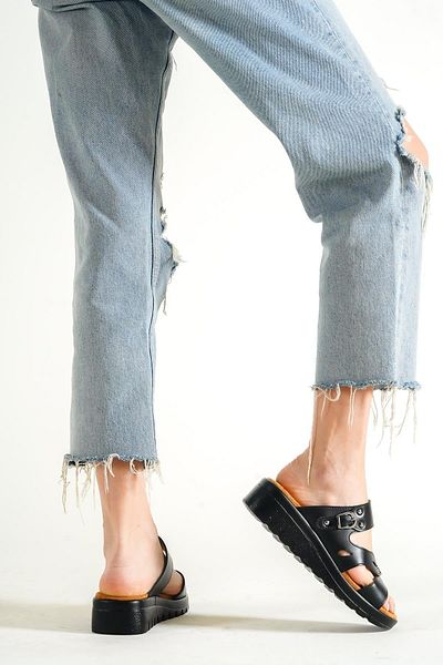 Taran Λεπτομερείς casual παντόφλες Lona Buckle