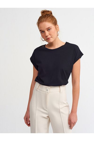 Dilvin Women's Black Wide Sleeve Short T-Shirt