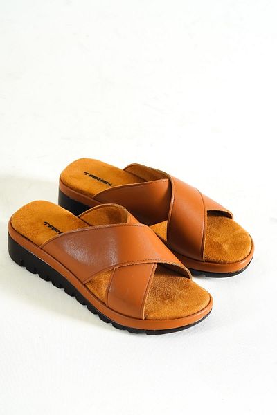 Taran Della Cross Comfort Slippers