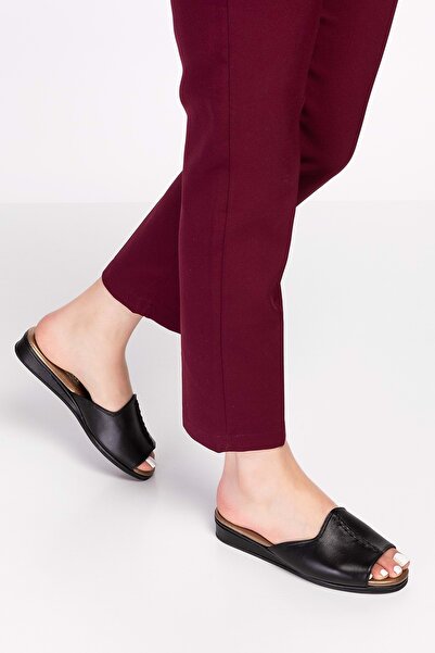 Gondol Kadın Hakiki Deri Şık Rahat Ev Terliği Kayaş.132 - Siyah Cilt - 37